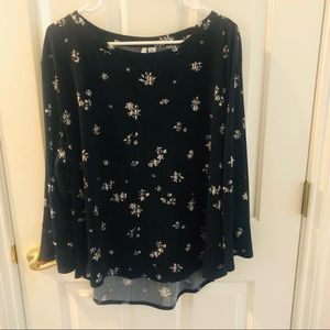 Elle XXL black teal ruffle sleeve top